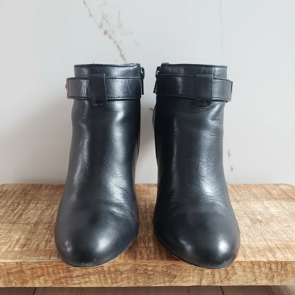 COACH Boots Womens 6.5 Black Sondra Leather High Heel Belted Booties‎
